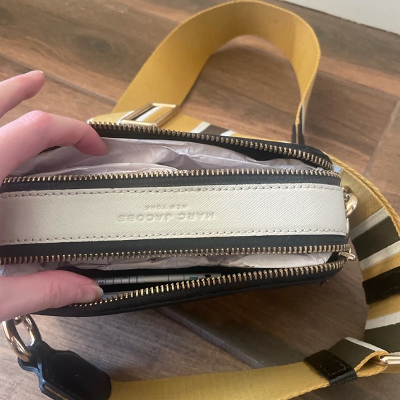 Marc Jacobs Snapshot - Picture 3 of 4